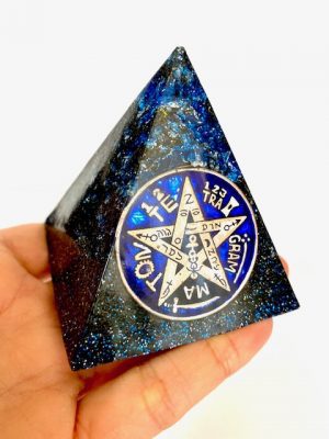 Piramide orgon Tetragrammaton