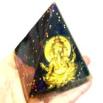 piramide de orgon con ganesha