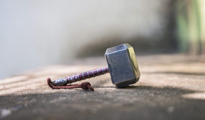 Martillo Thor Simbolo