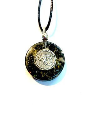 colgante orgon con ojo de horus