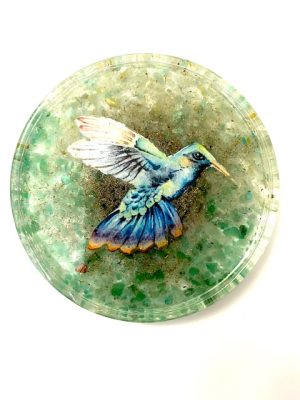 plato de orgon con colibri