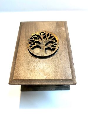 cofre con arbol de la vida