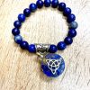 pulsera con orgon de triqueta