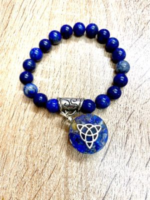 pulsera con orgon de triqueta