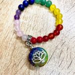 pulsera con orgon de flor de loto