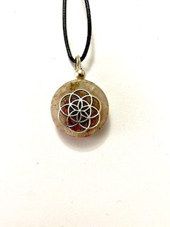 colgante de orgonita y semilla de la vida