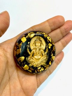 Orgon con iman con ganesha