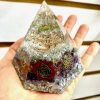 piramide de orgon chakras