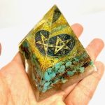 piramide orgon tetragrammaton